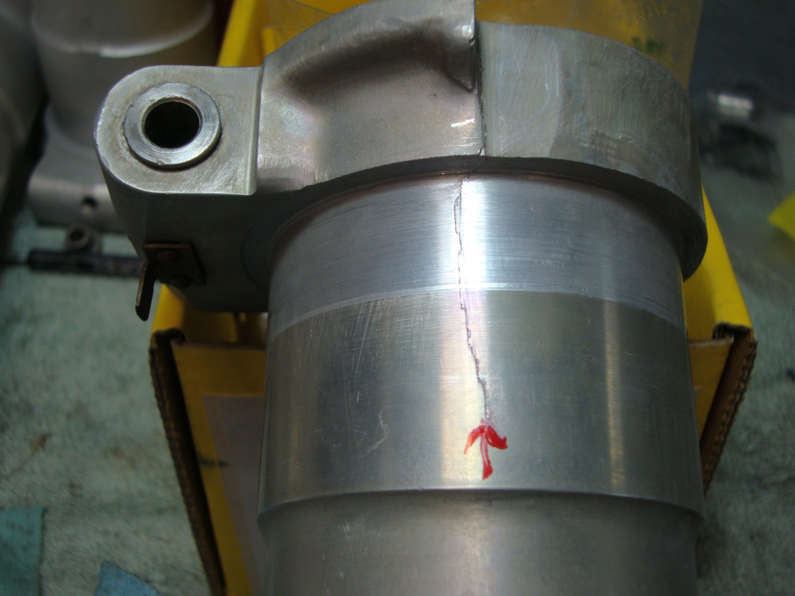 P/N 21707-000 typical cracked tube